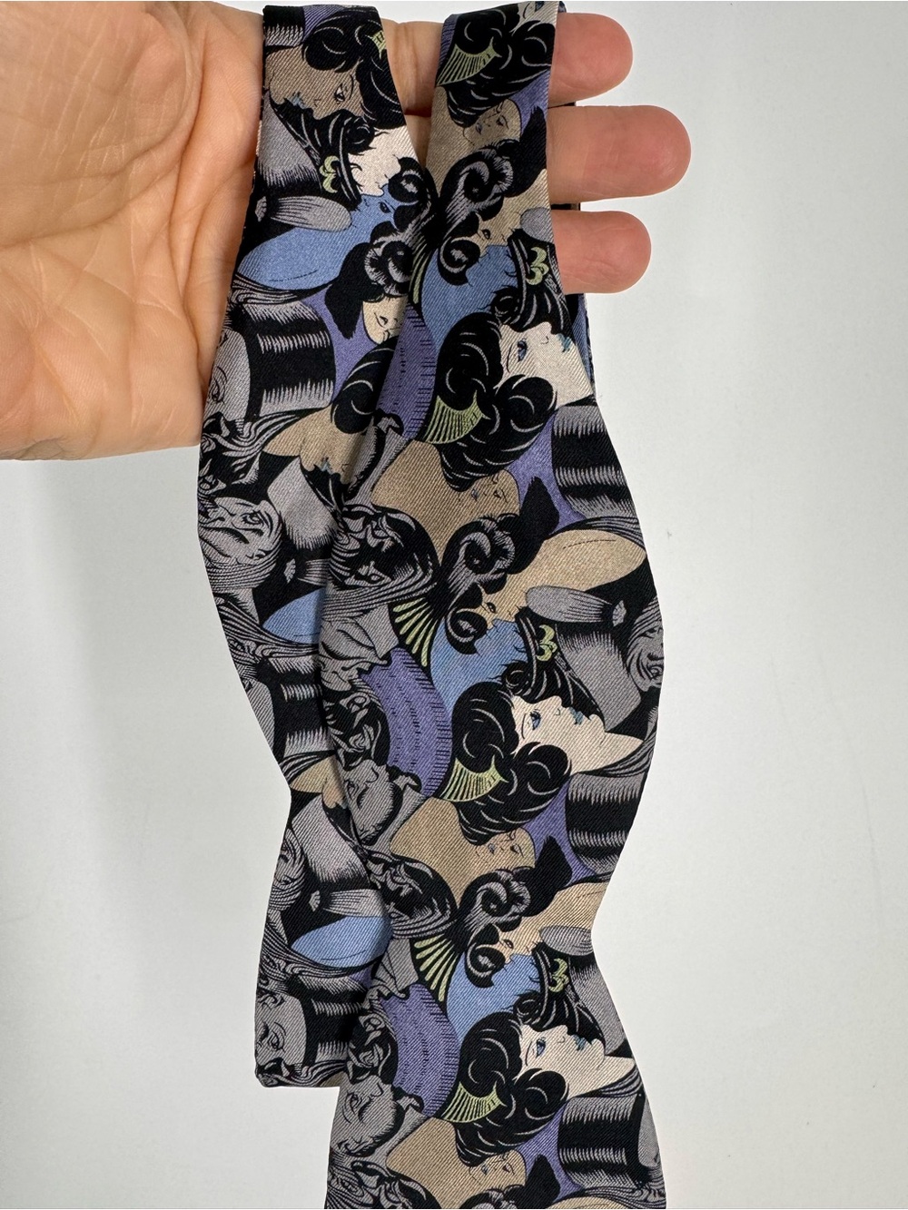Lady heads Beau Ties of Vermont purple print one size SILK bow tie